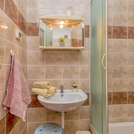 Sunrise Apartments Rovinj Extérieur photo